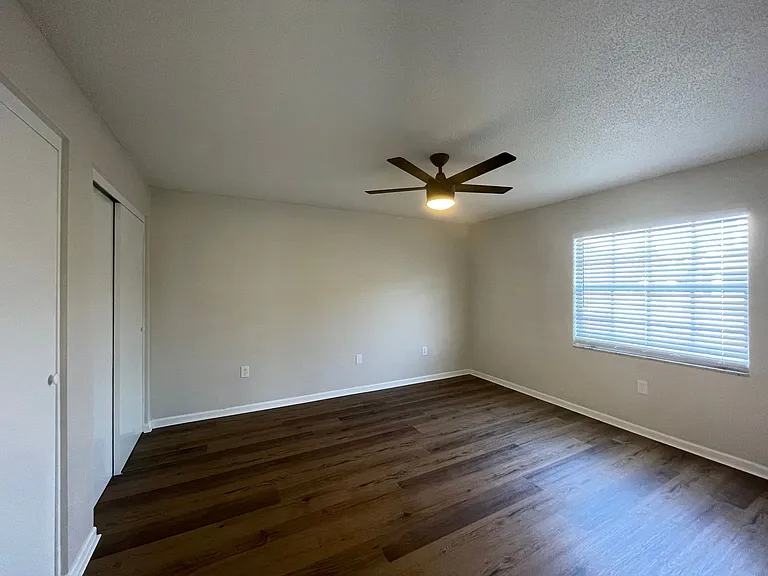 1223 Pamela St — Photo 28
