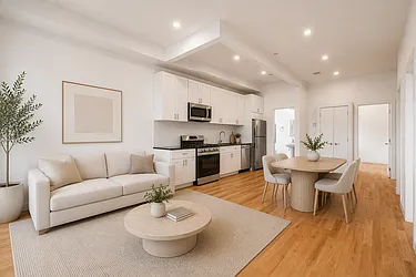 185 Chauncey Street, #2R