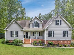924 Graceland Ct, Powhatan, VA 23139