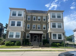 409 SW Huntoon St #12, Topeka, KS 66612