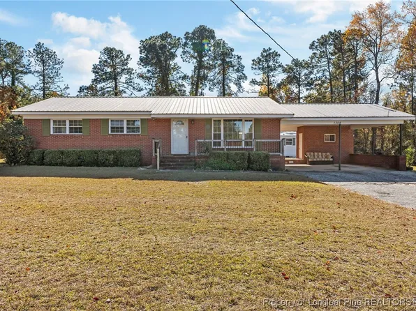 1308 Pine Knoll Dr, Spring Lake, NC 28390