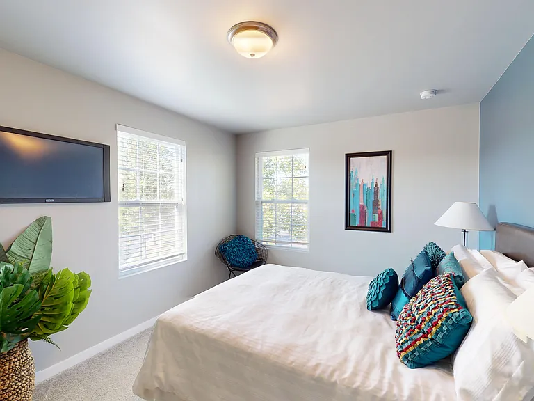 2nd Bedroom