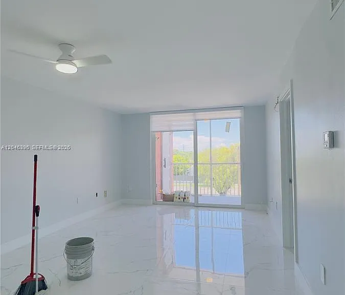 19851 SW 114th Ave #301 — Photo 4