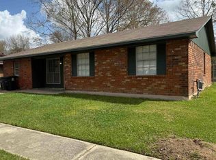 12212 Mumford Dr, Baton Rouge, LA 70807