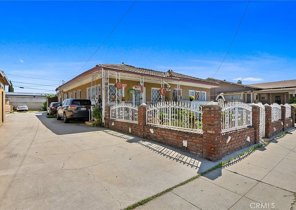 1st image of 3544 Granada Ave