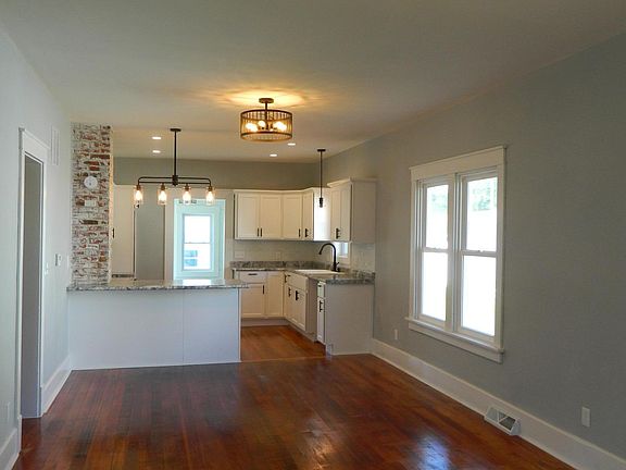 3rd image of 1712 Avenue D