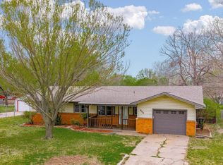 605 N Sumner St, Oxford, KS 67119