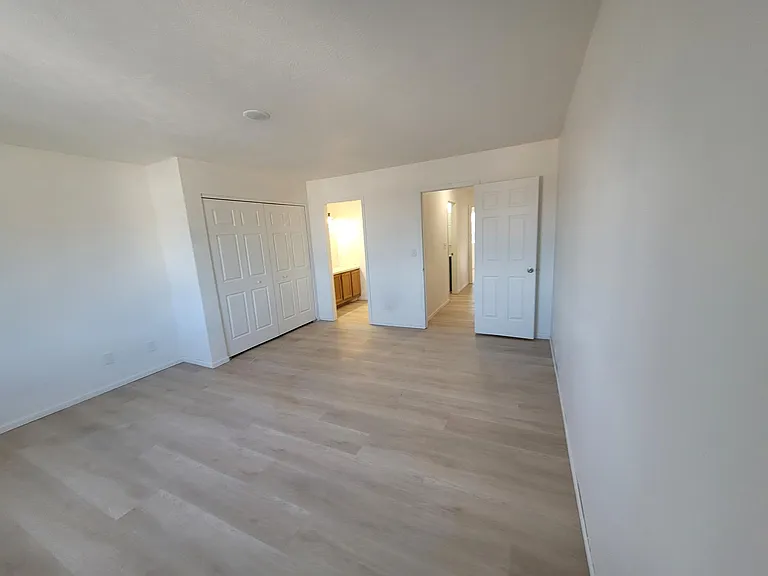 20 Westhaven Dr — Photo 23