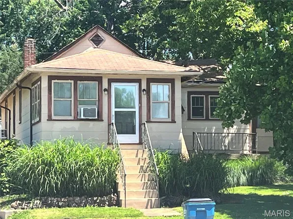 4938 Lemay Ferry Rd, Saint Louis, MO 63129