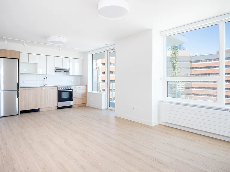 1108 Pendrell St — Photo 78