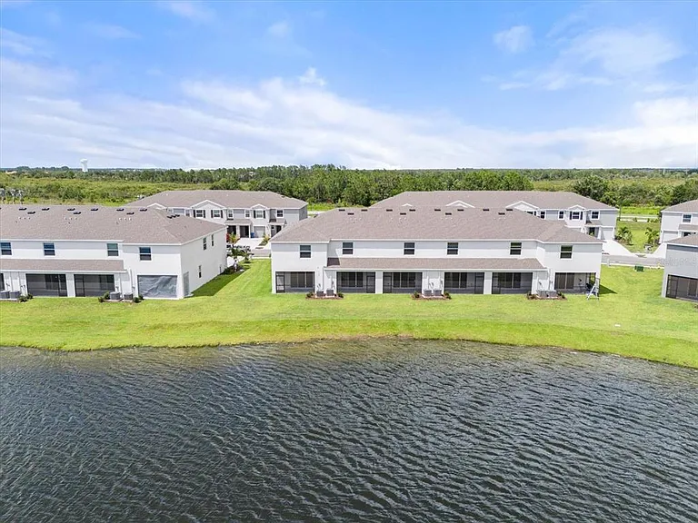 17709 Crescent Moon Loop — Photo 40