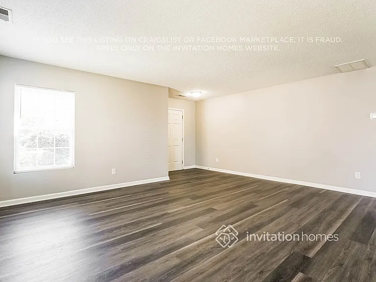 1136 Tellis Dr — Photo 7