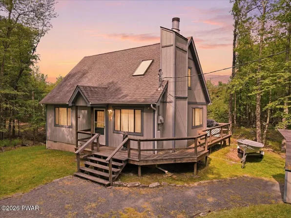 171 Fawn Rd, Hawley, PA 18428