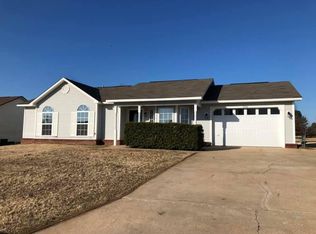 1008 Ruby Dr, Van Buren, AR 72956