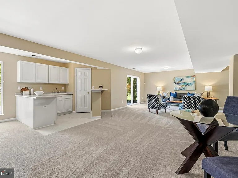 21916 Bellair Ct — Photo 34