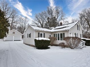 10 Mill Rd, Mendon, NY 14506