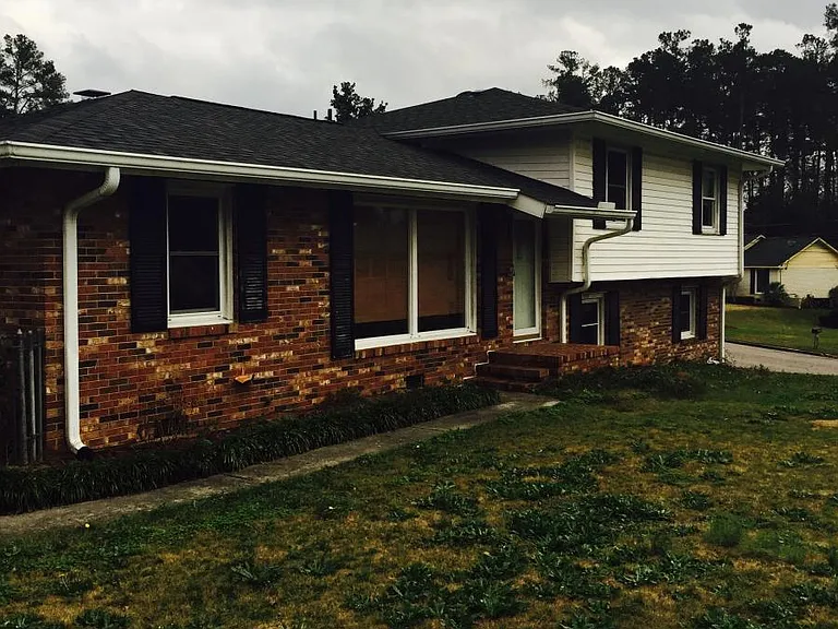 2312 Cadden Rd — Photo 2