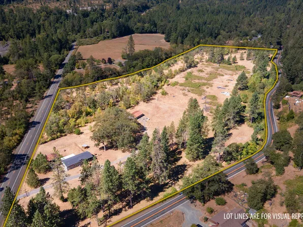 105 Dog Creek Rd, Wolf Creek, OR 97497
