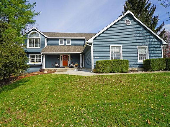 4th image of 8988 Symmes Trace Ct