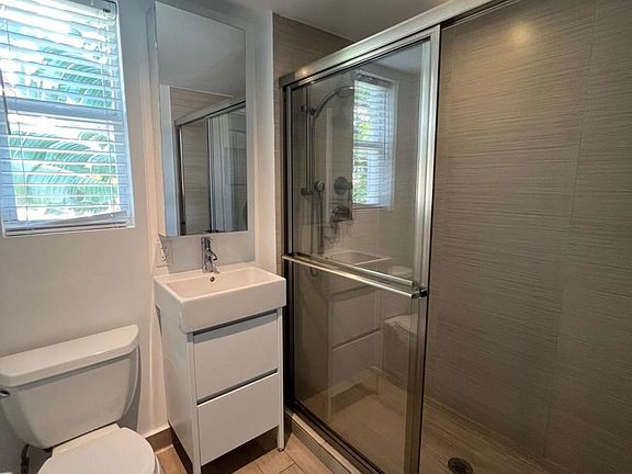 4th image of 7514 NE 6th Ct Unit 3-7514-3