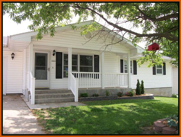 1st image of 1404 Cottage Lane Ave