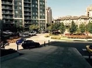 273 S Park Rd #219, Markham, ON L3T 0B5