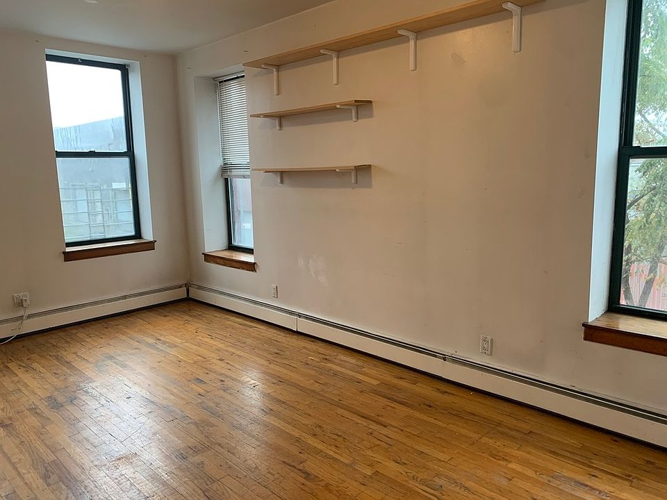 2nd image of 5121 2nd Ave #A3