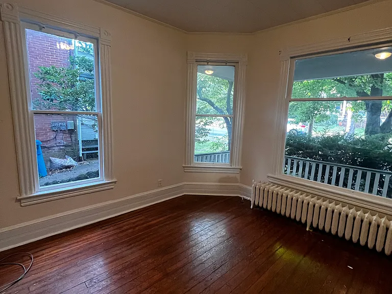 406 Highland Ave SW #2 — Photo 38