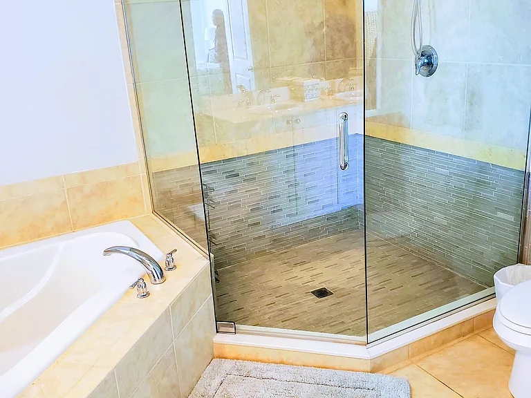 Primary bedroom Bath and shower
