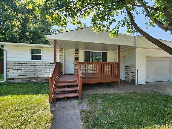 4th image of 2132 Orville Ave