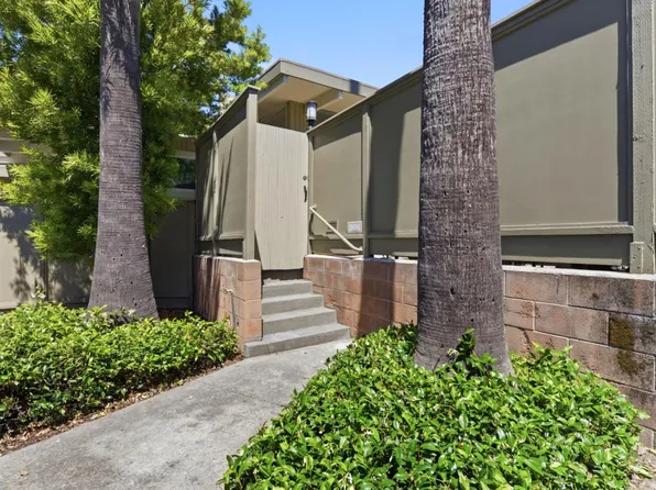 3909 Middlefield Rd APT E, Palo Alto, CA 94303