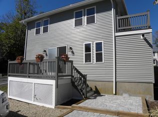 5 12th St, Wareham, MA 02571