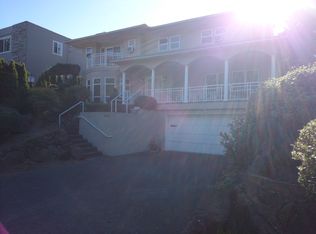 3040 Magnolia Blvd W, Seattle, WA 98199