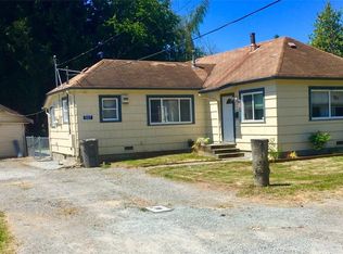 505 N Cherry St, Burlington, WA 98233