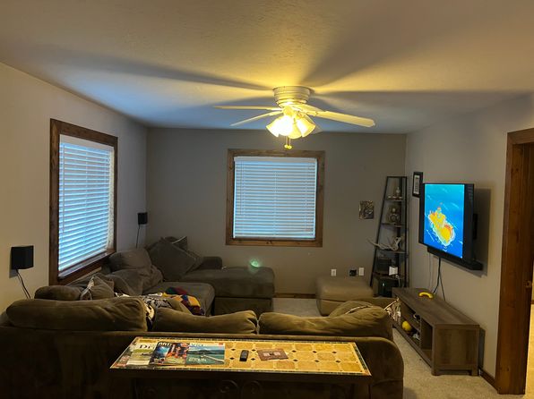 (undisclosed Address)