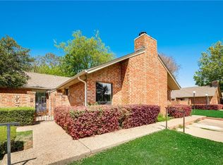 907 Cedarland Blvd, Arlington, TX 76011