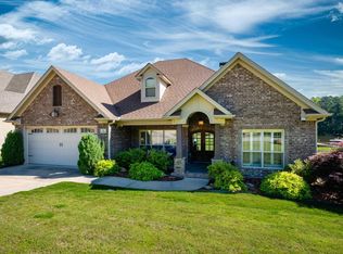 6 W Lake Ln, Little Rock, AR 72210