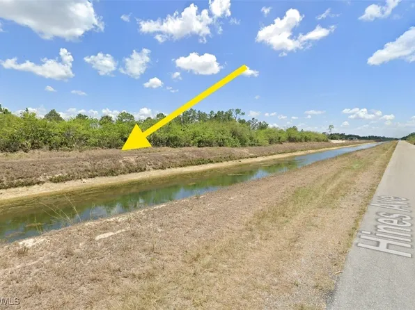 7968 18th Ter, Labelle, FL 33935