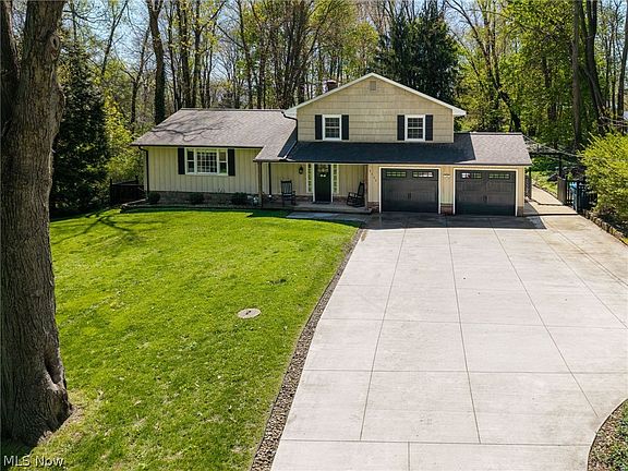 2nd image of 4360 Copley Rd