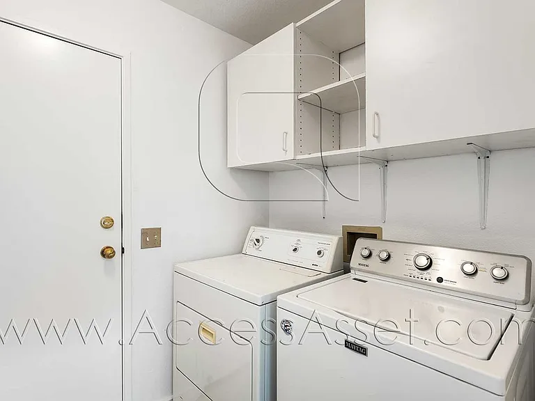 3410 E Salisbury Cir #C — Photo 21