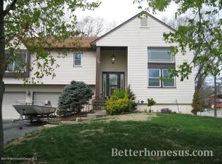768 Americana Ct, Toms River, NJ 08753