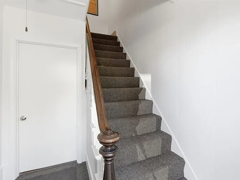 17 Church Ct — Photo 6