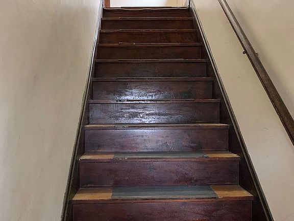 2nd image of 1059 E 177th St