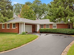 2807 Orchard Ln, Wilmette, IL