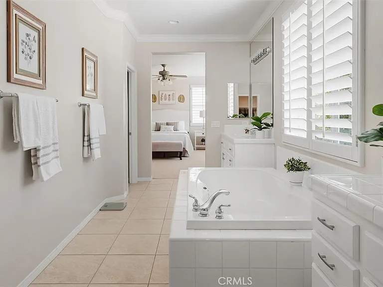 24231 Blossom Ct — Photo 33
