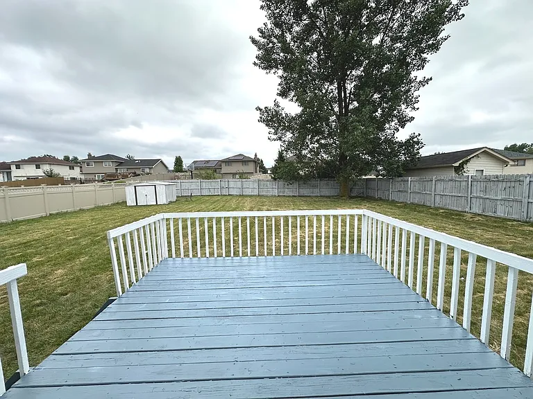 22591 Brian Ln — Photo 20
