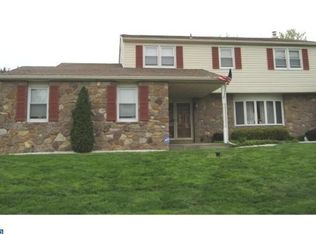 1814 Overlook Rd, Feasterville, PA 19053