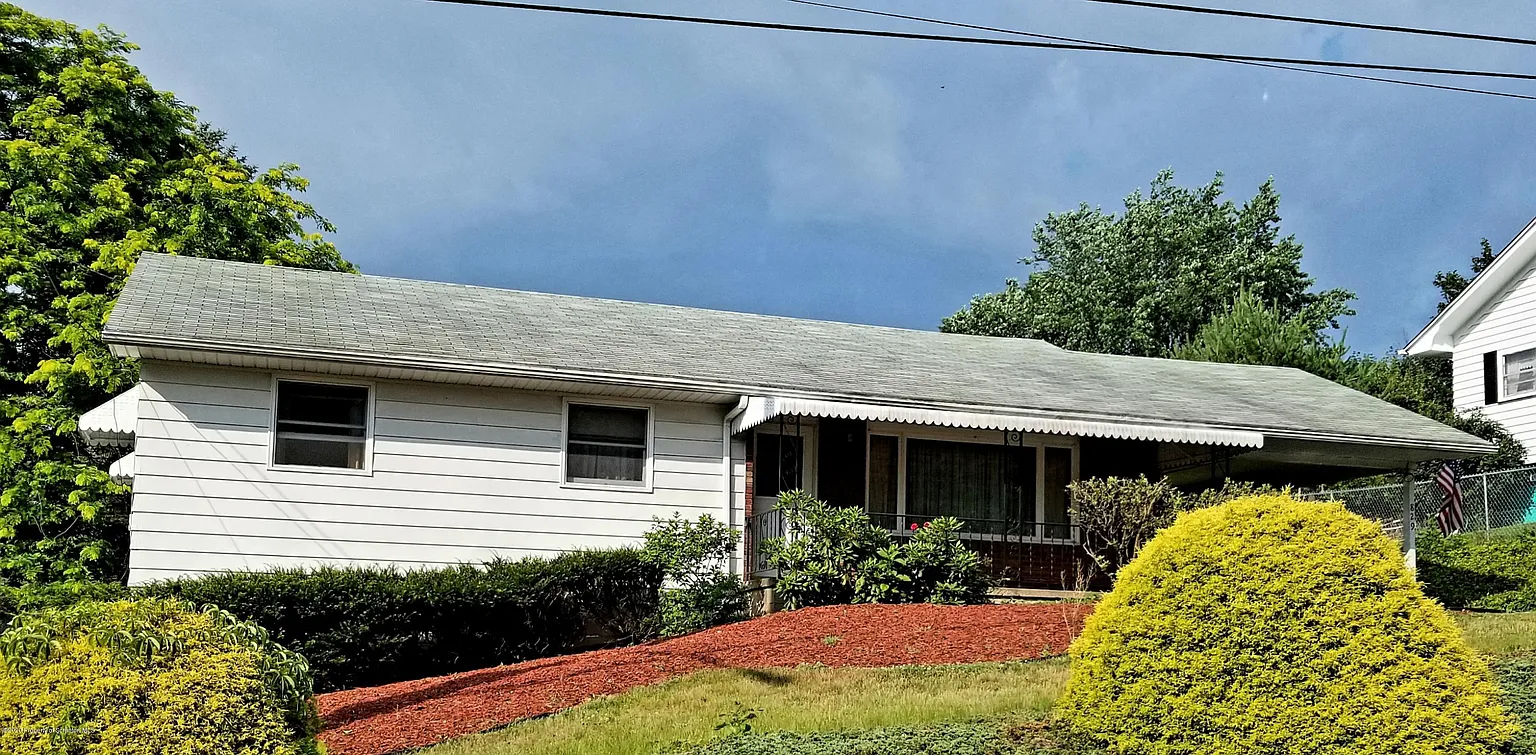 829 Palm St photo 1