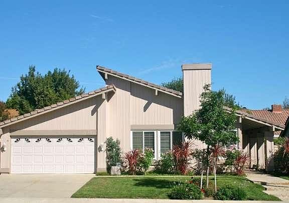 4th image of 3277 N Sawtooth Ct
