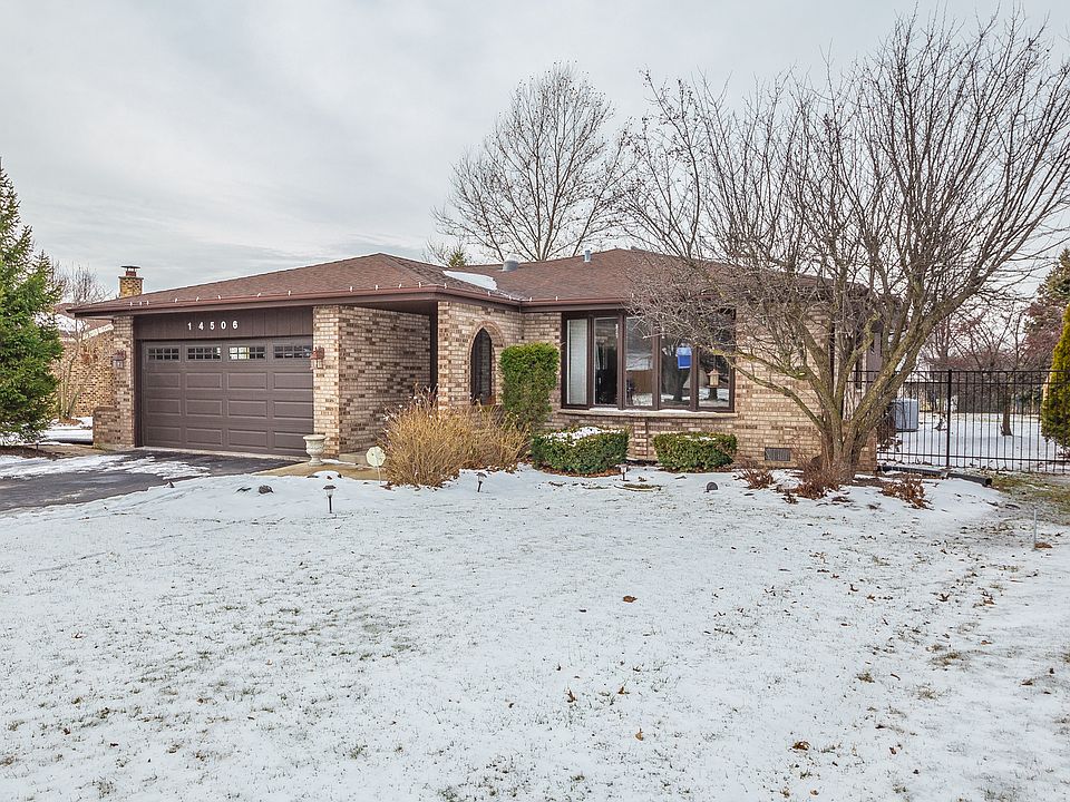 1st image of 14506 Valleyview Dr